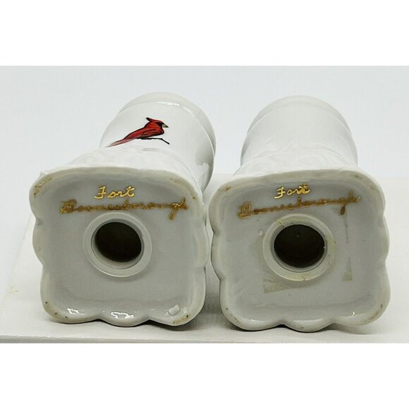 Vintage Cardinal Salt Pepper Shakers Ceramic Fort Boonesborough - Picture 6 of 8